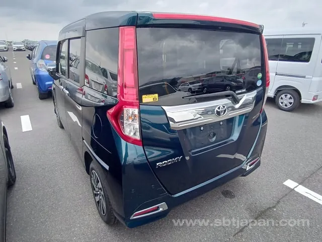 Toyota Roomy 2019 photo 3