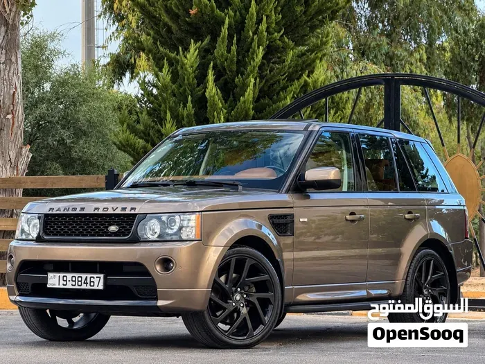 Land Rover Range Rover Sport 2011 photo 3
