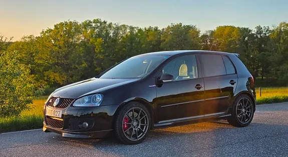 Volkswagen Golf V