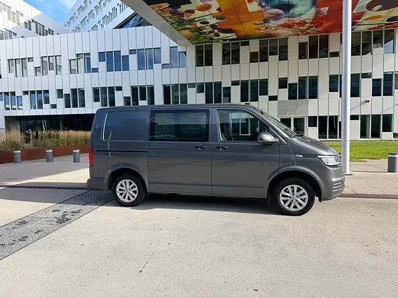 Volkswagen Transporter 2021 photo 3