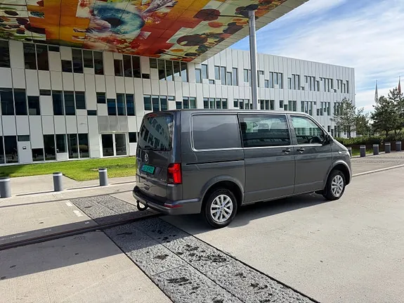 Volkswagen Transporter 2021 photo 5