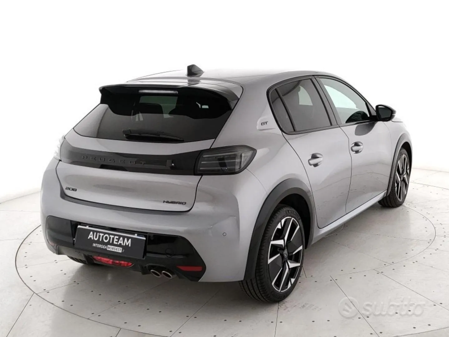 Peugeot 208 2024 photo 3