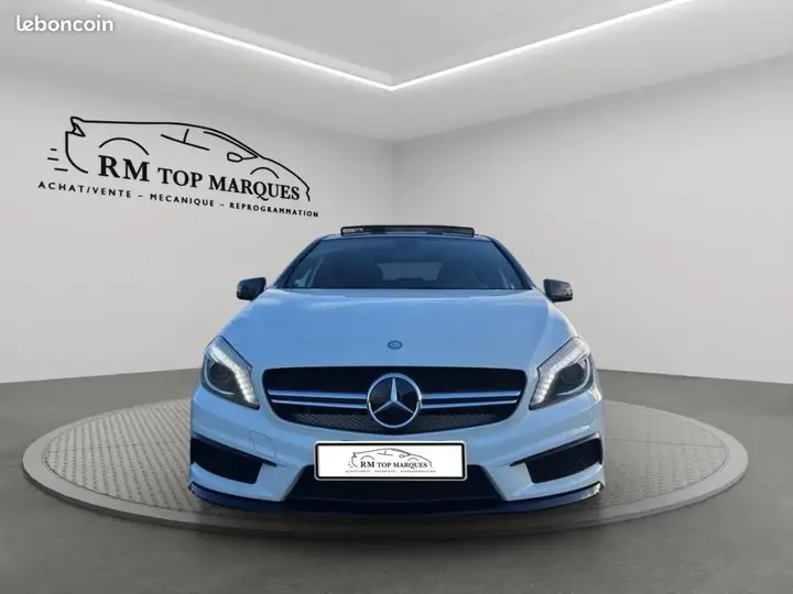 Mercedes-Benz A-Class 2013 photo 2