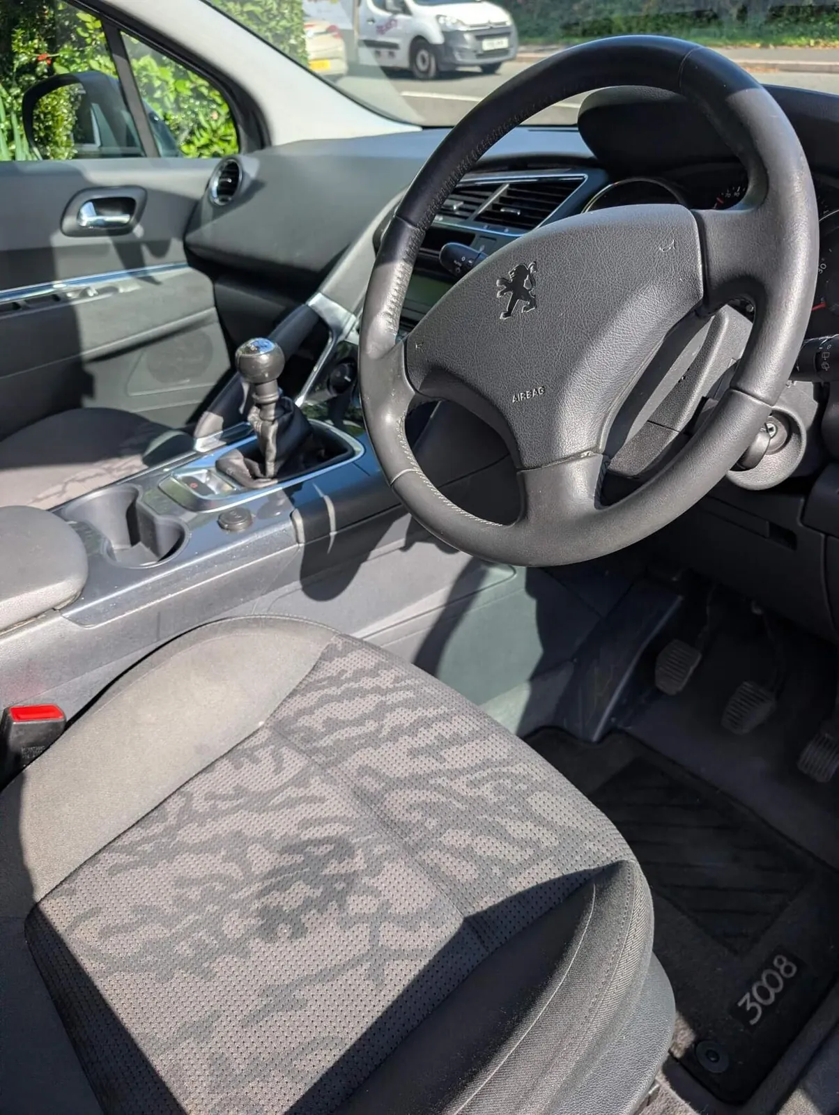 Peugeot 3008 2012 photo 3