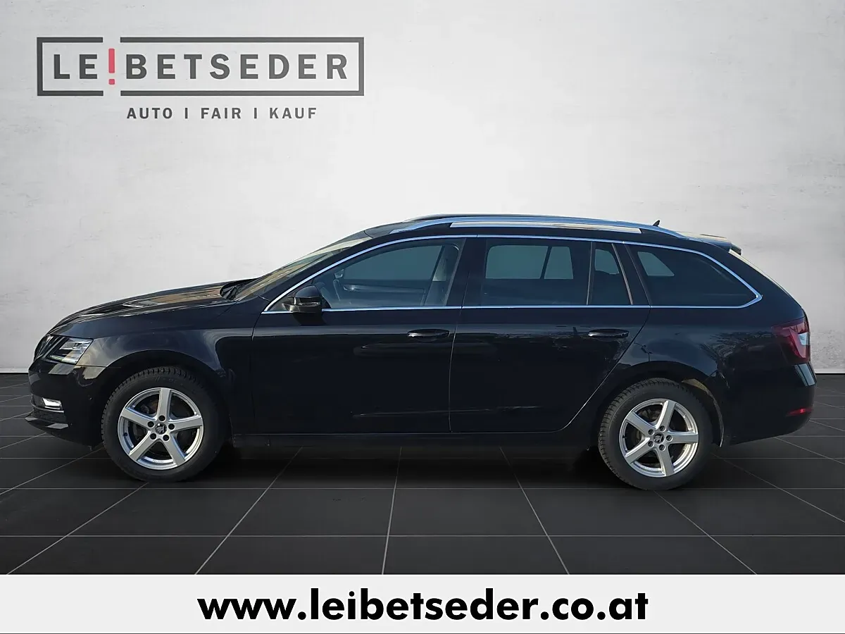 Skoda Octavia 2019 photo 2