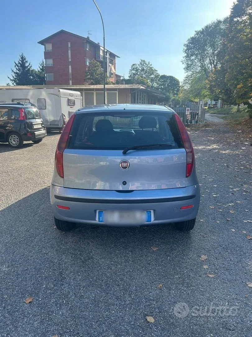 Fiat Punto 2008 photo 4
