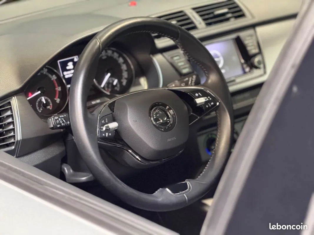 Skoda Fabia 2020 photo 4