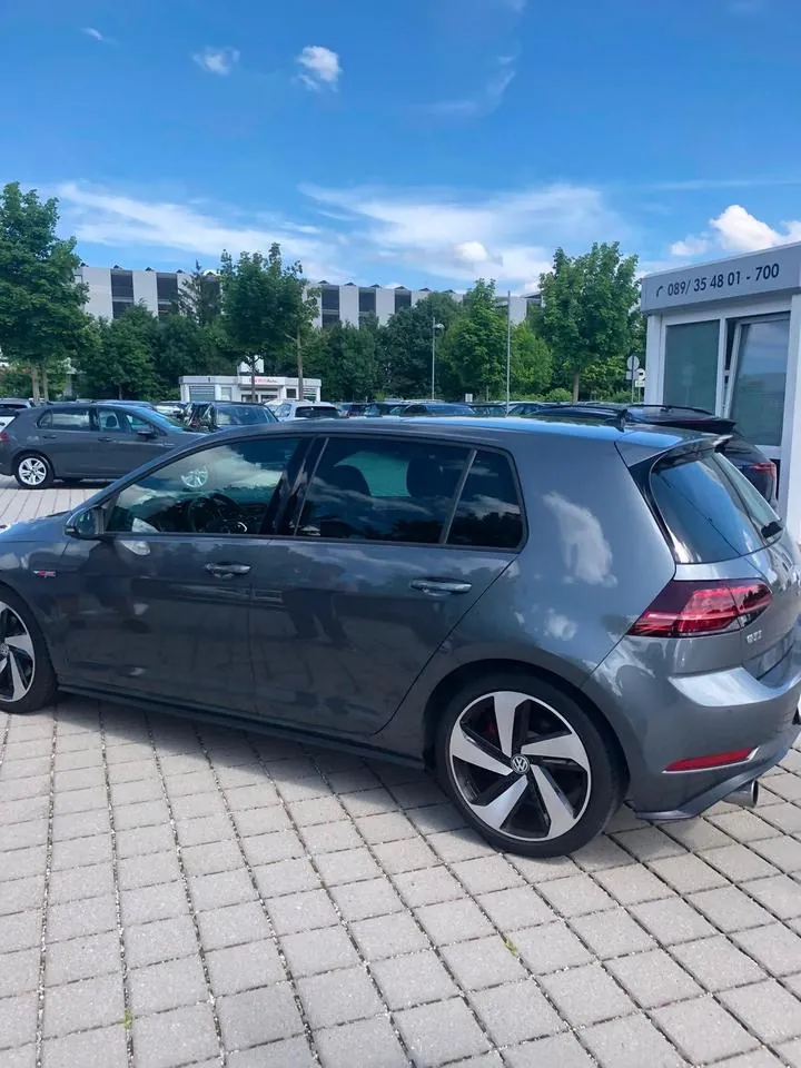 Volkswagen Golf Vii