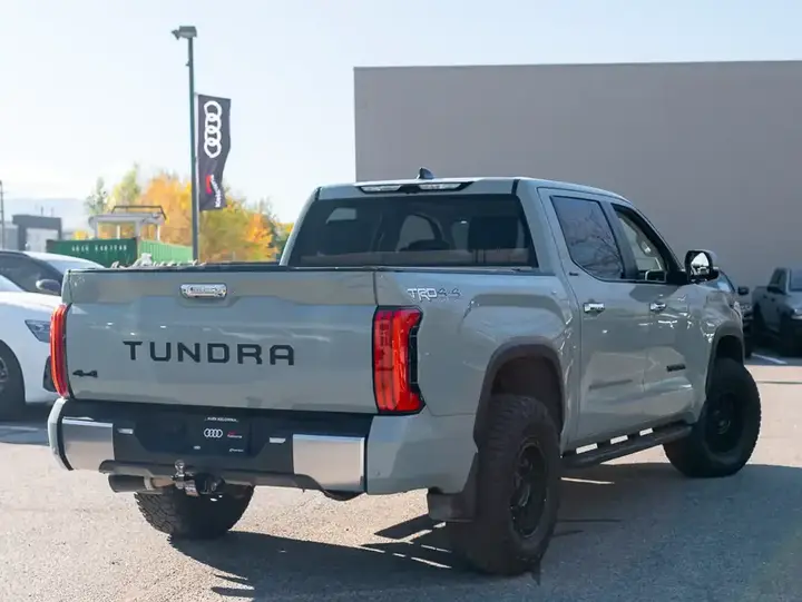 Toyota Tundra 2024 photo 2