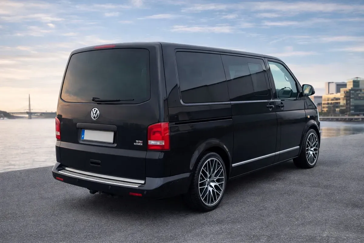 Volkswagen T5 2012 photo 3