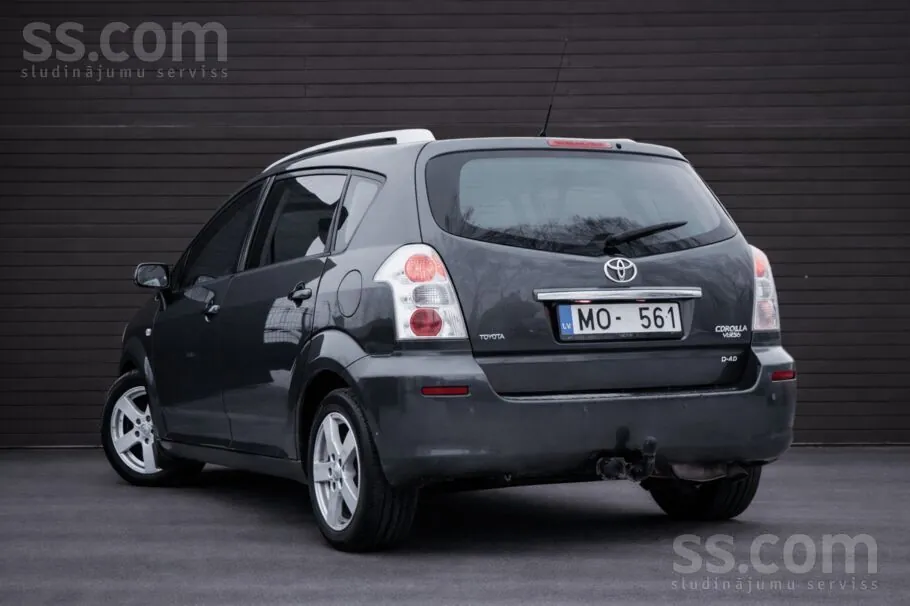 Toyota Corolla Verso 2008 photo 4