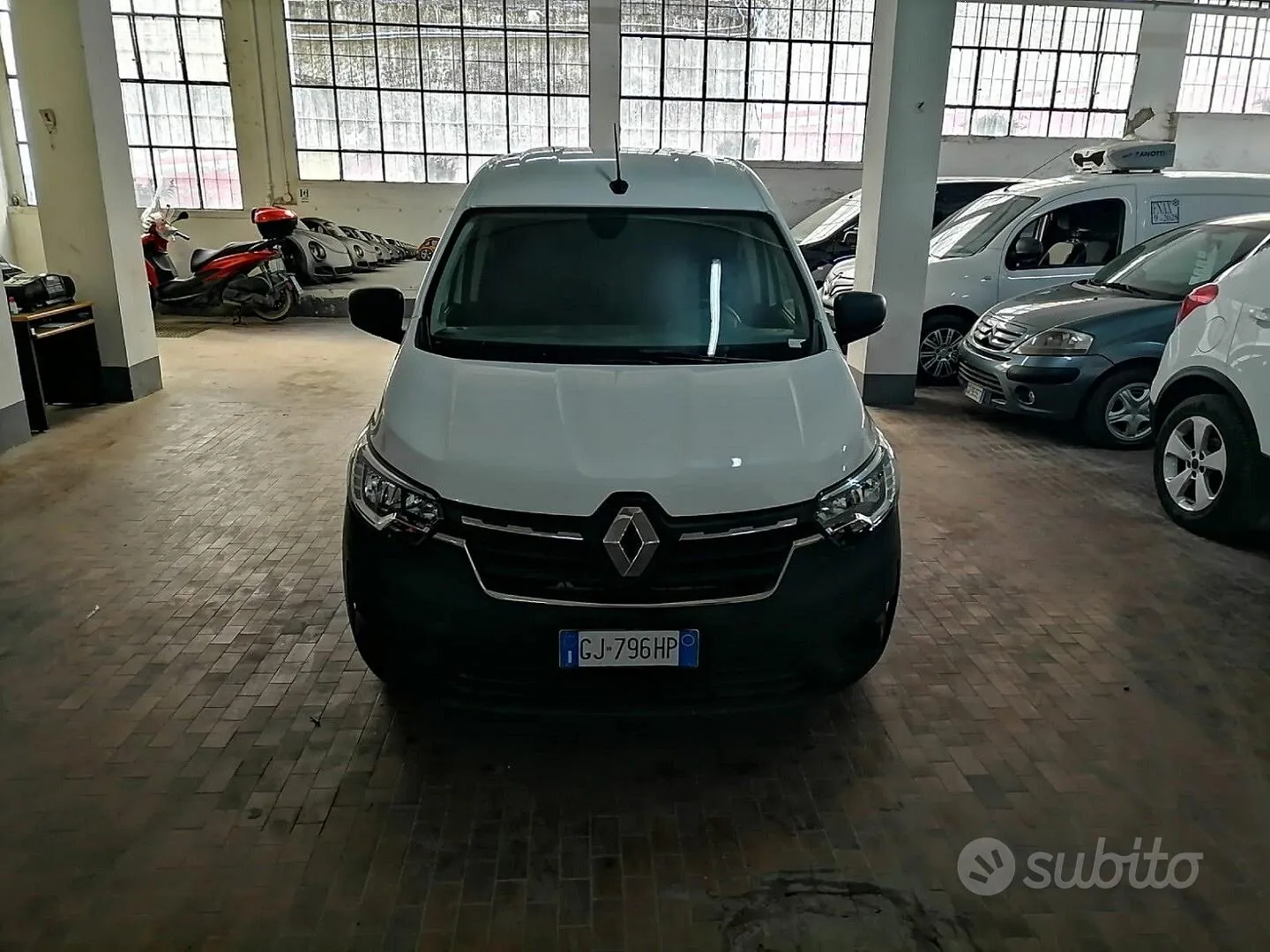 Renault Express 2022 photo 2