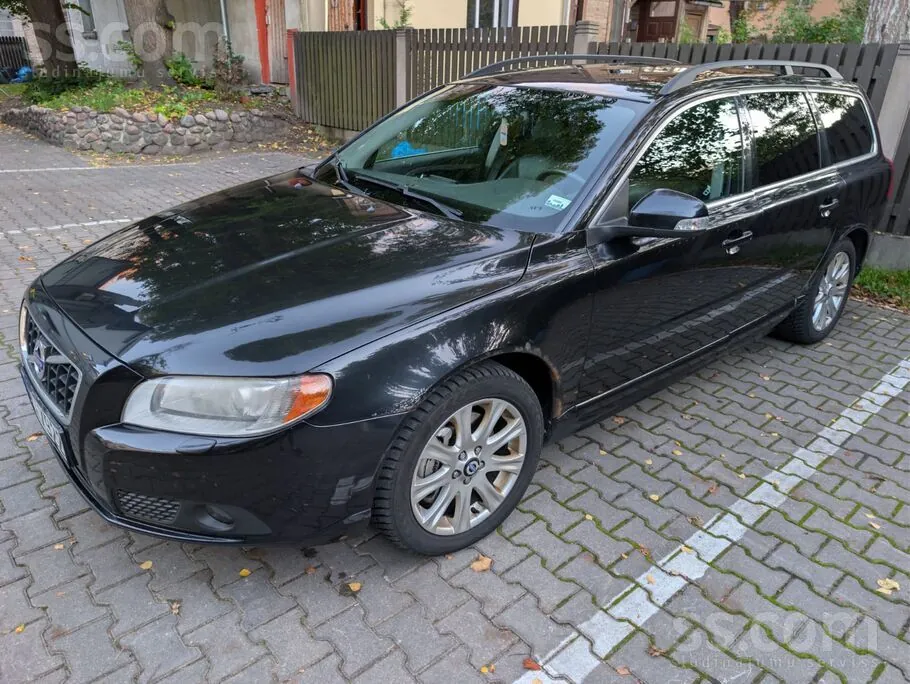 Volvo V70 2011 photo 3