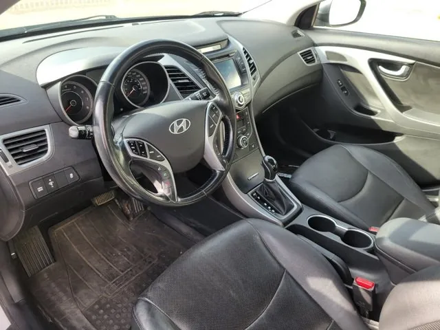 Hyundai Elantra 2016 photo 4