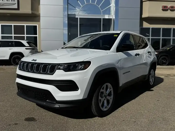 Jeep Compass 2025 photo 2