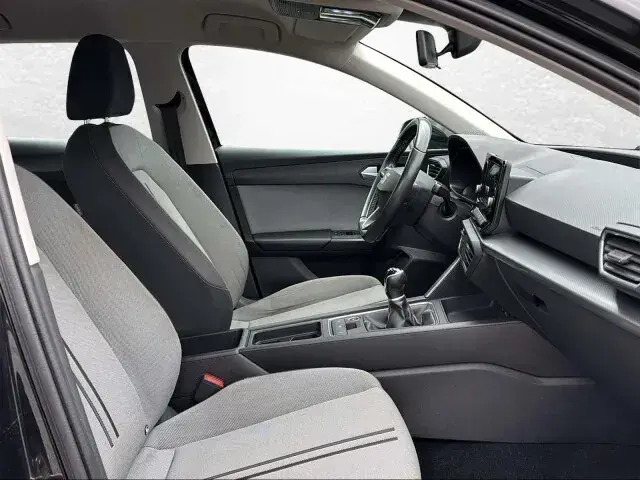 Seat Leon 2021 photo 2