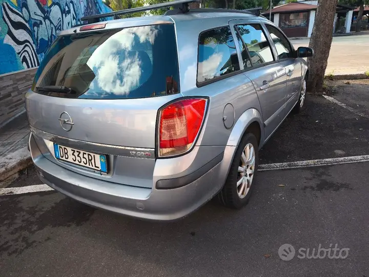 Opel Astra 2006 photo 4