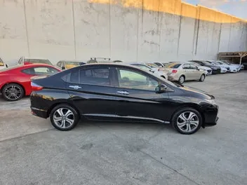 Honda Grace 2015 photo 3