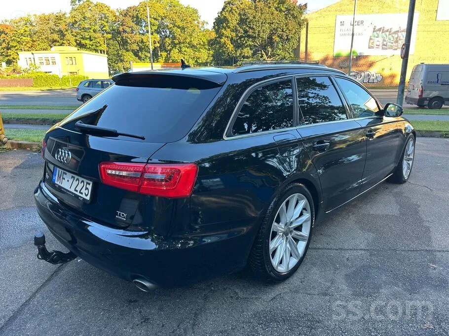 Audi A6 2012 photo 4
