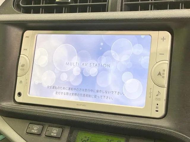 Toyota Aqua 2012 photo 3