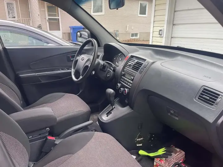 Hyundai Tucson 2008 photo 2
