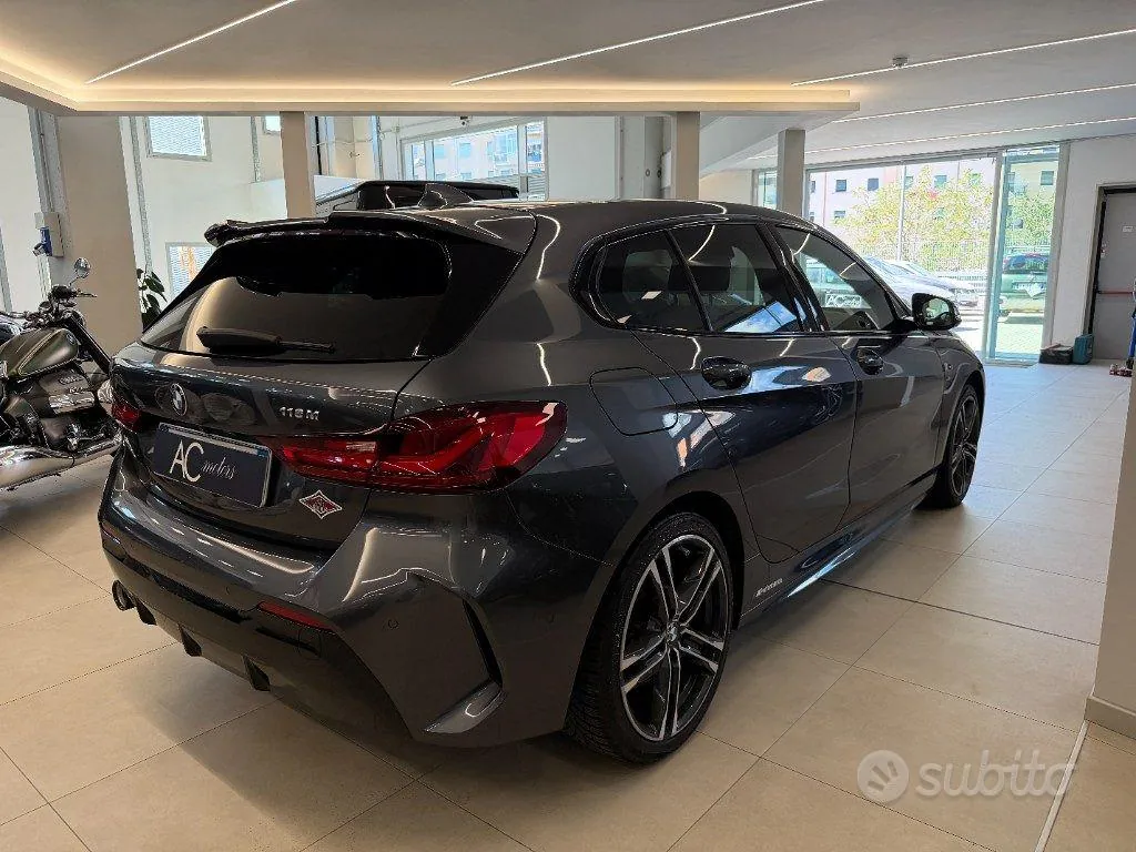 BMW 1 Series 2021 photo 5
