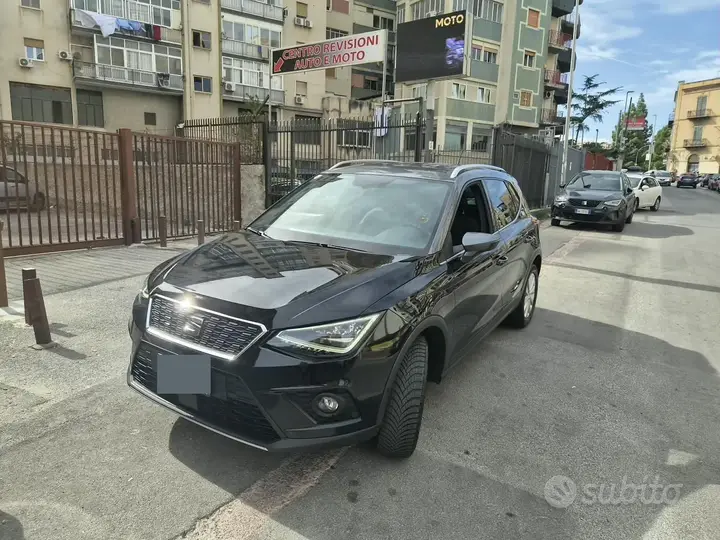 Seat Arona 2018 photo 2