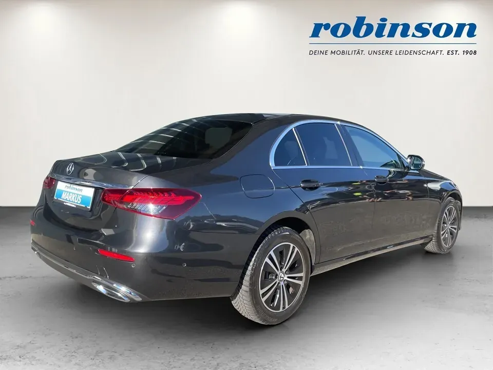 Mercedes-Benz E-Class 2021 photo 3