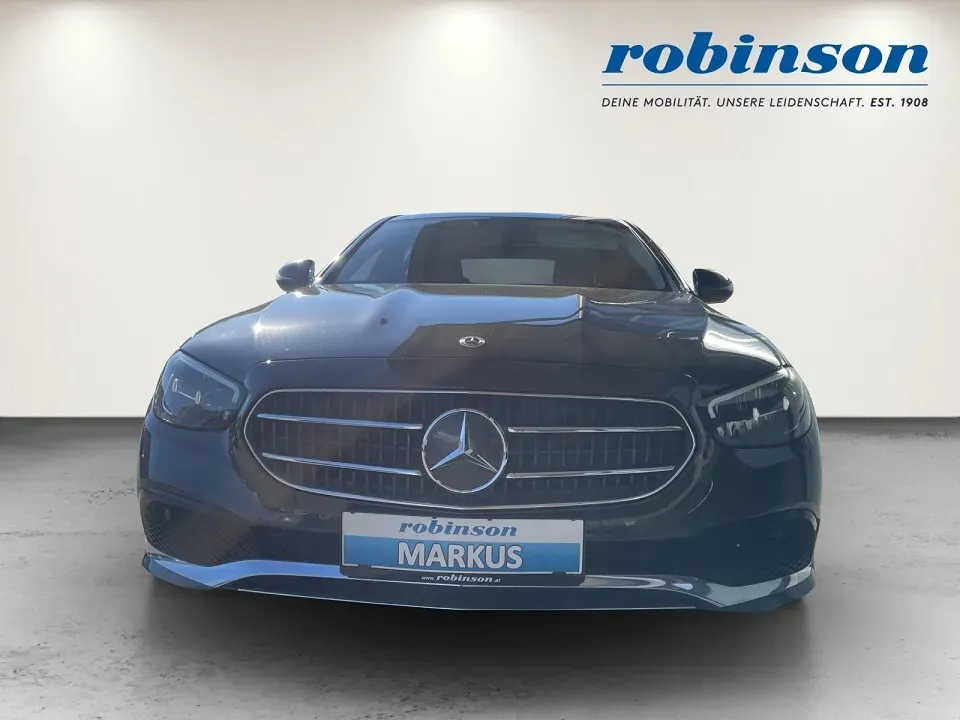 Mercedes-Benz E-Class 2021 photo 4