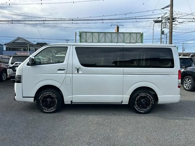 Toyota Hiace Gl Dark Prime Ii 2022 photo 4
