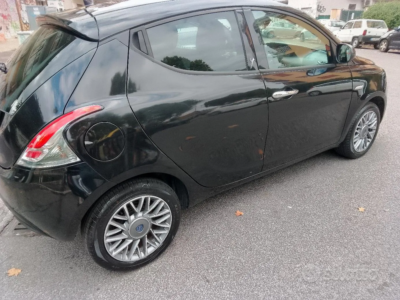 Lancia Ypsilon 2011 photo 3
