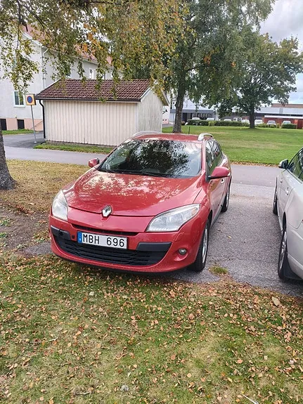Renault Megane Iii 2012 photo 2
