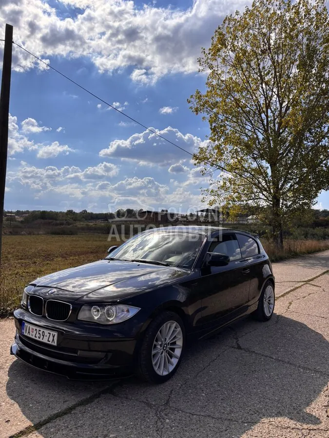 BMW 118 2009 photo 3