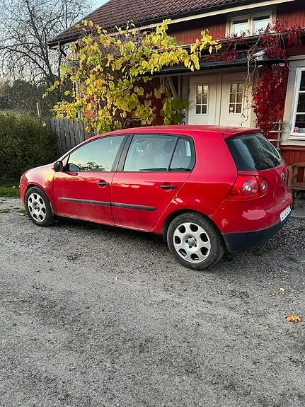 Volkswagen Golf V 2004 photo 2