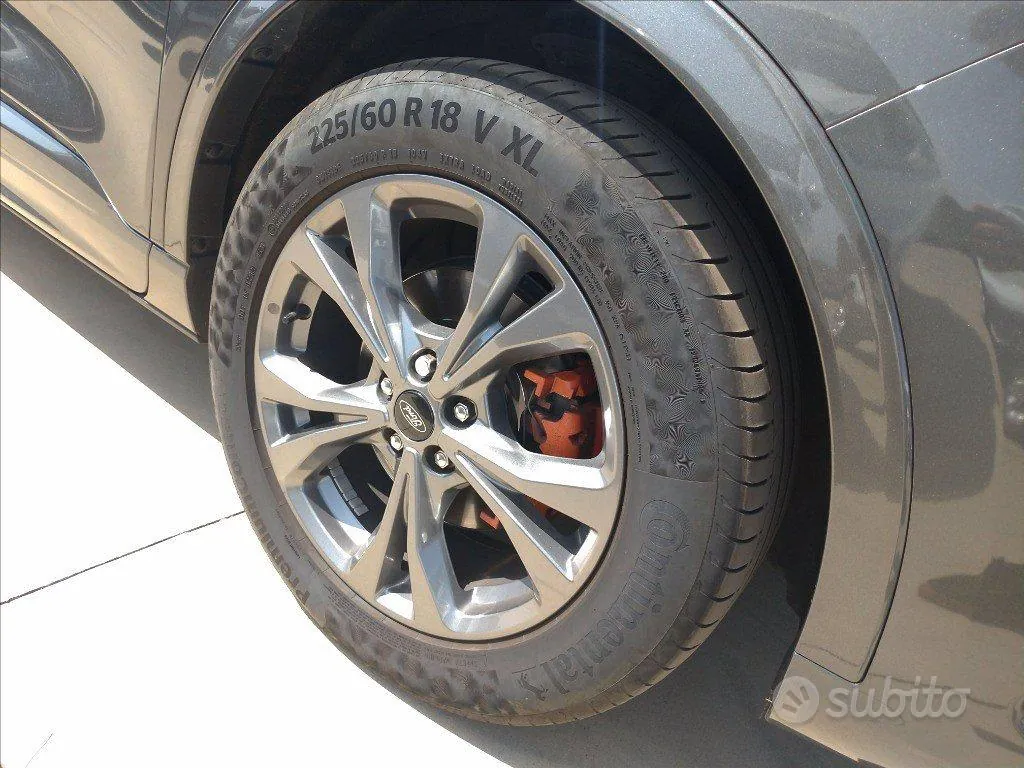 Ford Kuga 2023 photo 3