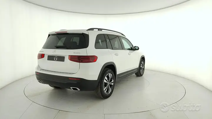Mercedes-Benz Glb 2026 photo 3