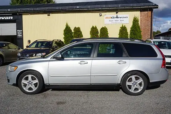 Volvo V50 2008 photo 4