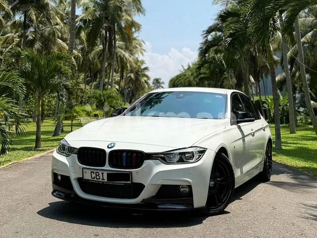 BMW 318I