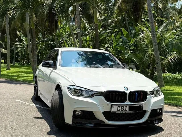 BMW 318I 2019 photo 5