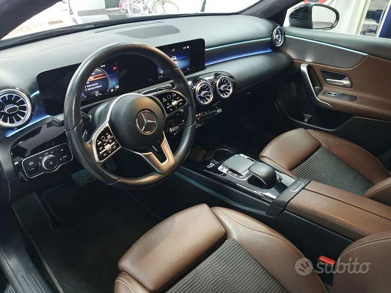 Mercedes-Benz A 180 2019 photo 2