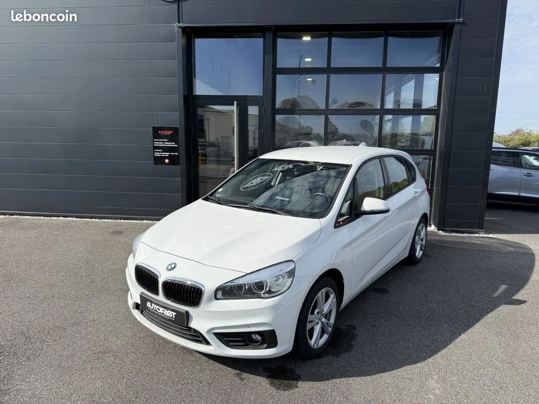 BMW 2 Series Active Tourer 2018 photo 2