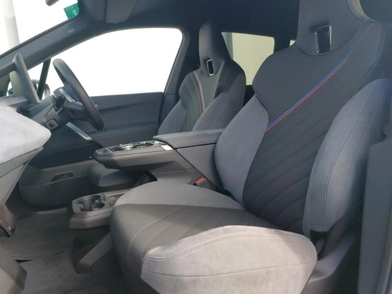 BMW Ix 2026 photo 5