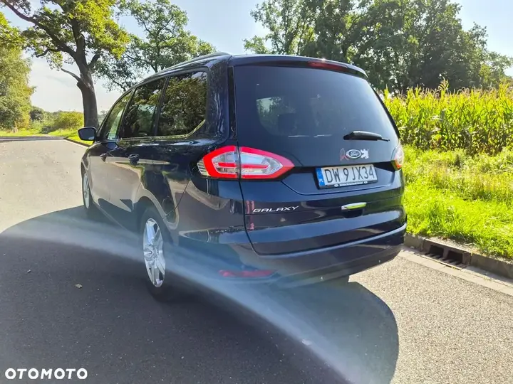 Ford Galaxy 2016 photo 5