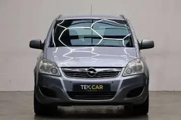 Opel Zafira 2010 photo 2