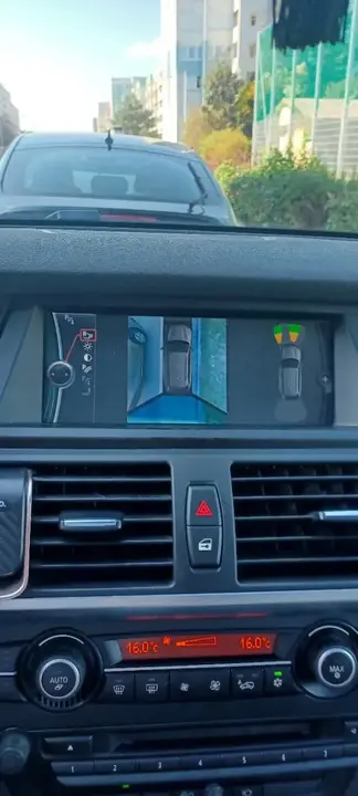 BMW X5 2012 photo 2