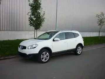 Nissan Qashqai+2