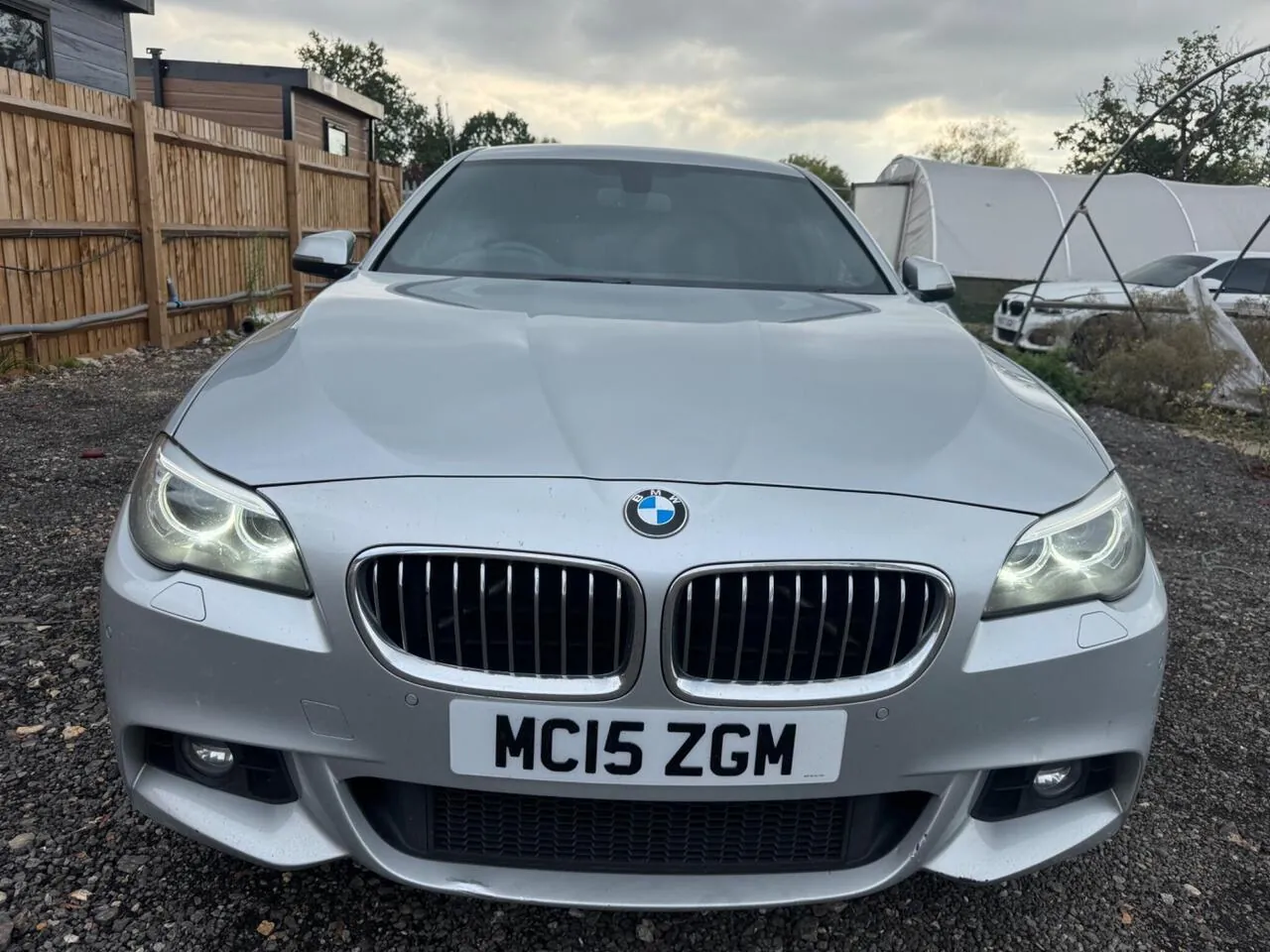 BMW 5 Series 2015 photo 4