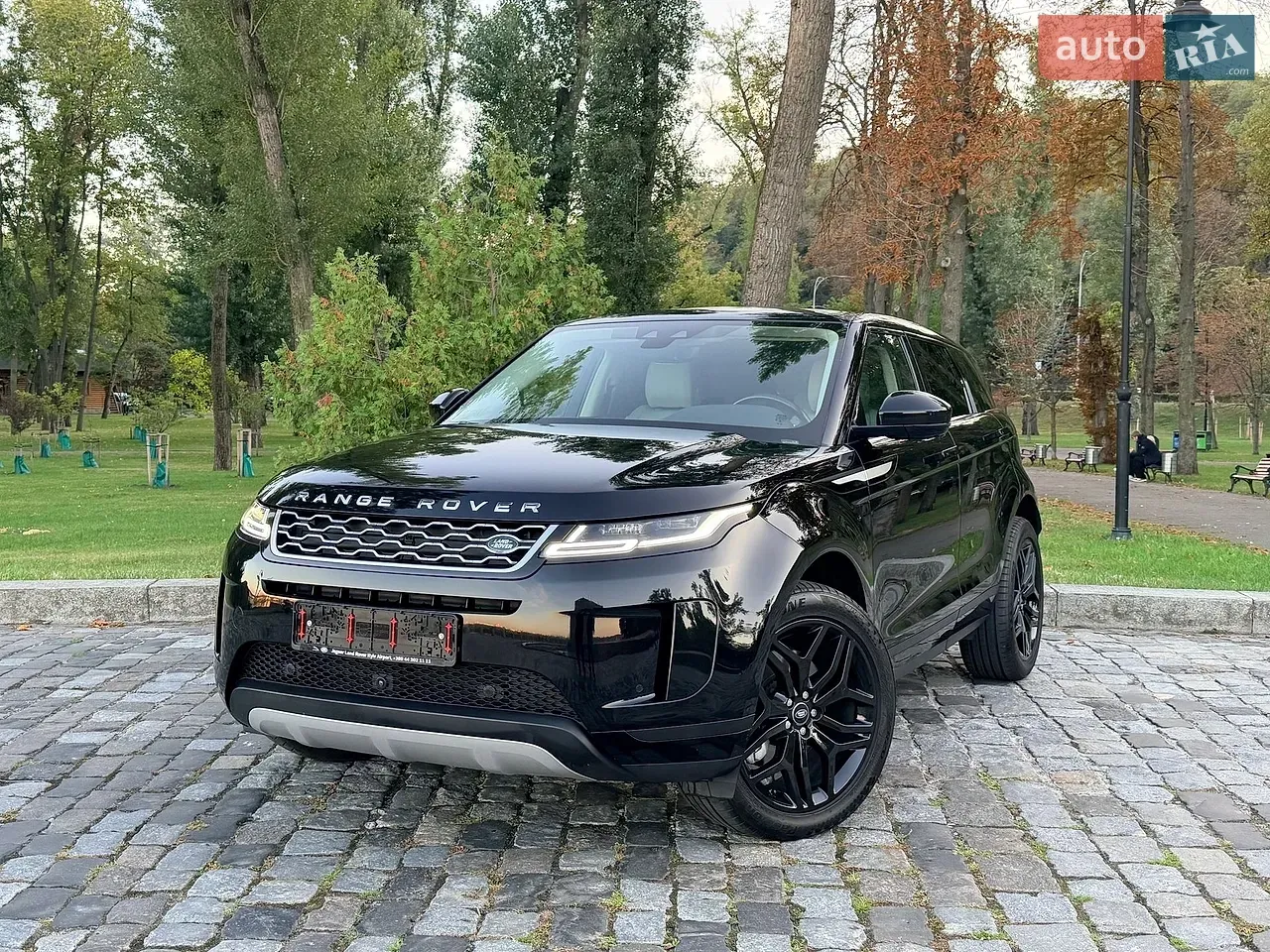 Land Rover Range Rover Evoque 2019 photo 4