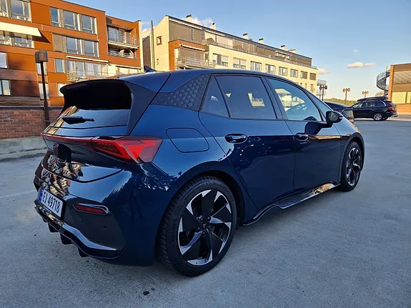 Cupra Born 2023 photo 4