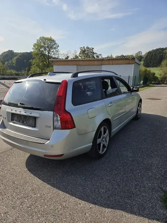 Volvo V50 2011 photo 3